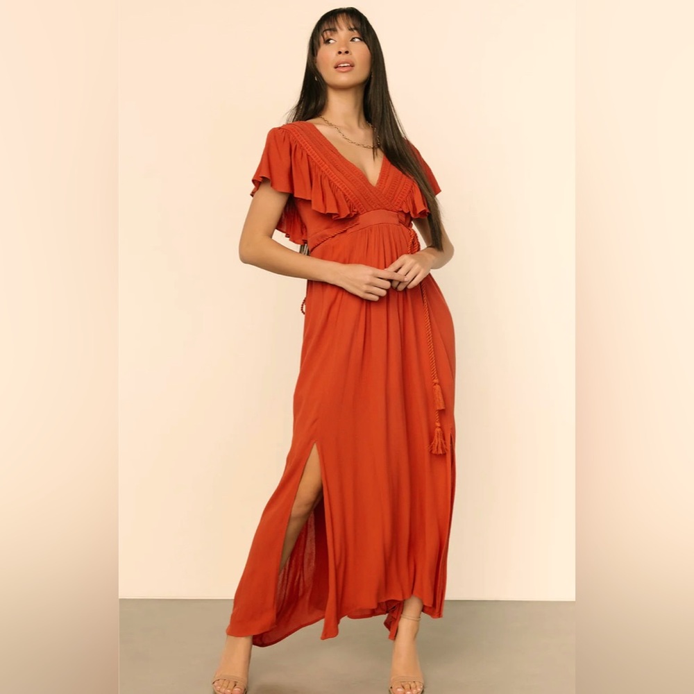 Baltic Born Jennifer Deep V Maxi Dress NWT size M